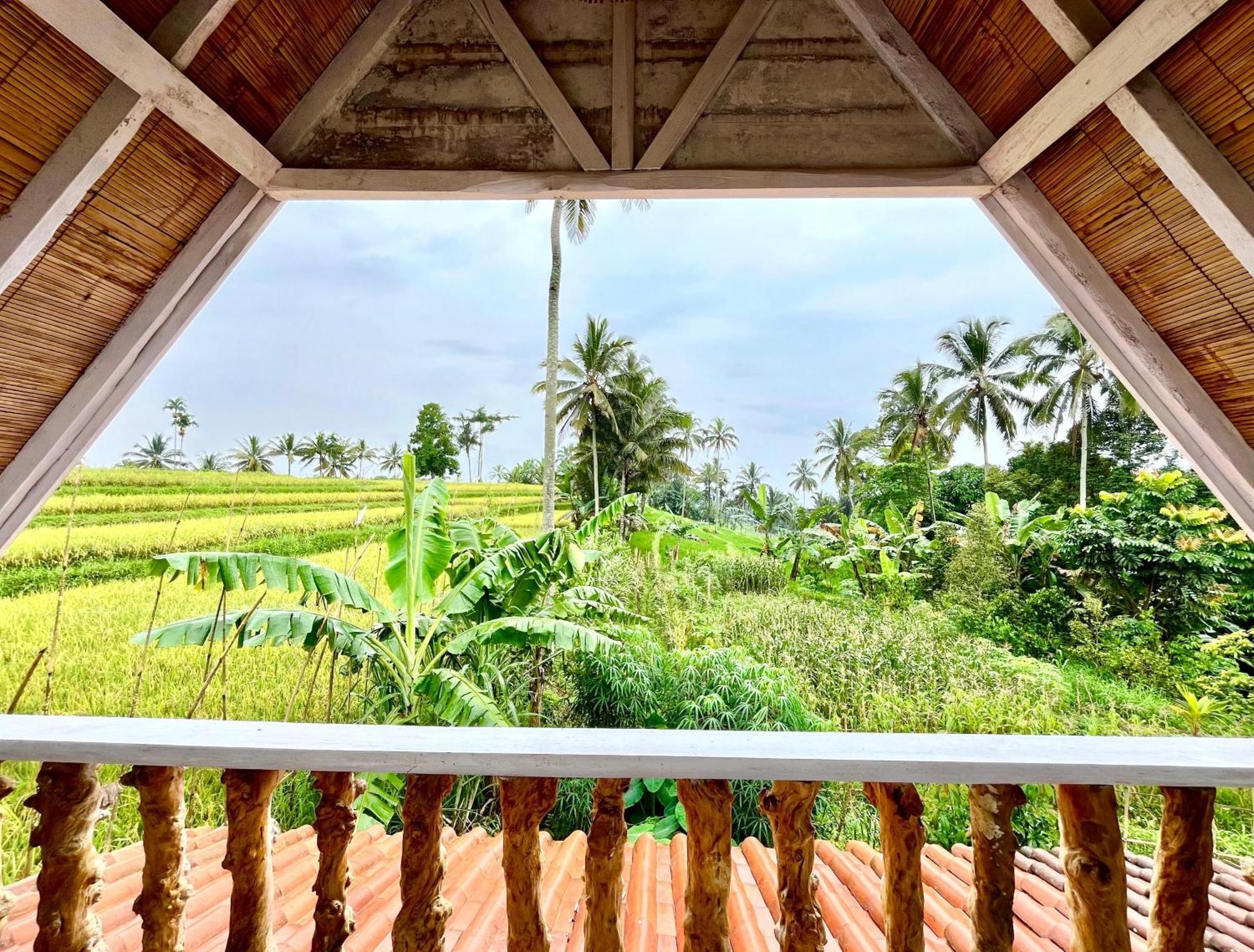 Pondok Is Oke Villa Scenic View Banyuwangi  Exterior photo
