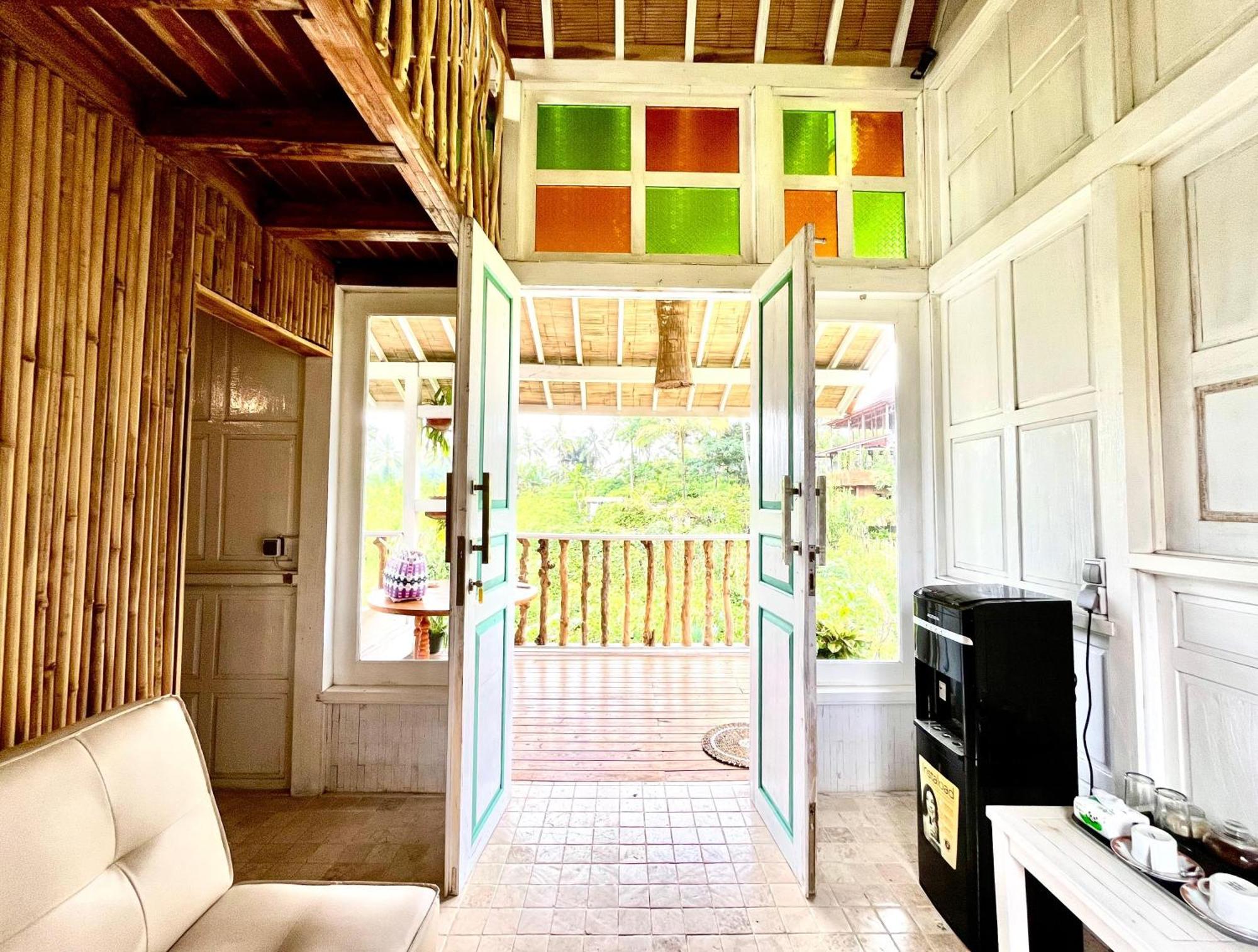 Pondok Is Oke Villa Scenic View Banyuwangi  Exterior photo