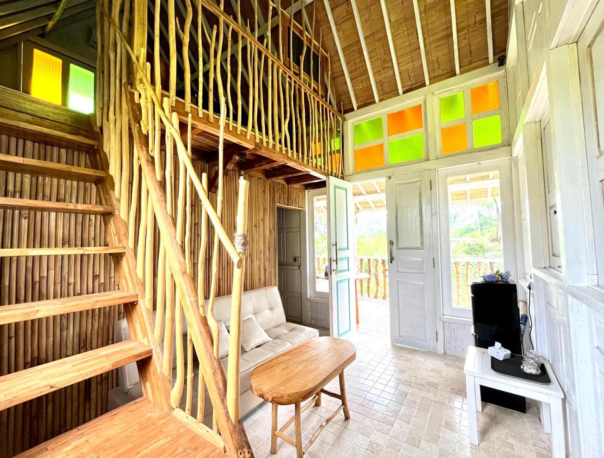 Pondok Is Oke Villa Scenic View Banyuwangi  Exterior photo